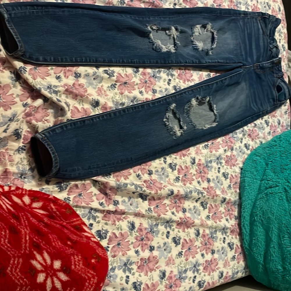 American eagle blue jeans